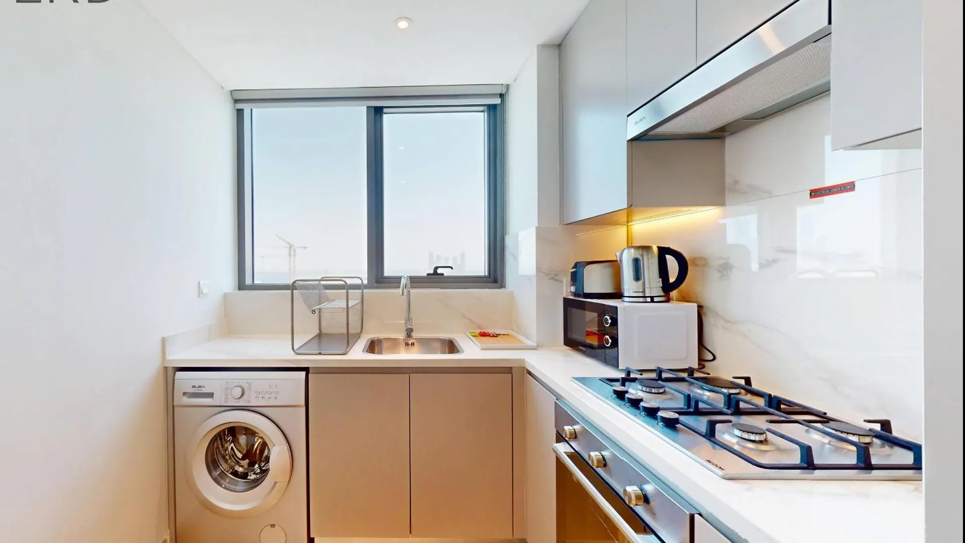 Cozy 1Br With Canal View Dubai Apartment